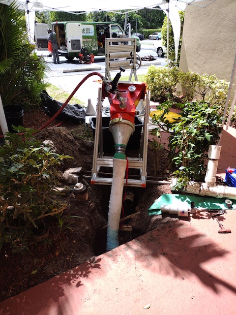 20\' Sewer Pipe Line Repair in Lake Worth, FL